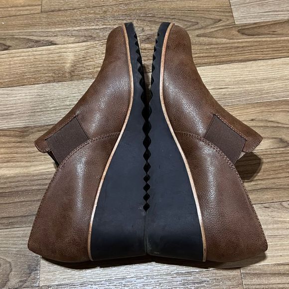 Life Stride Zora Wedge Slip on Faux Leather Upper Round Toe Brown Black Size 10W - Picture 8 of 10